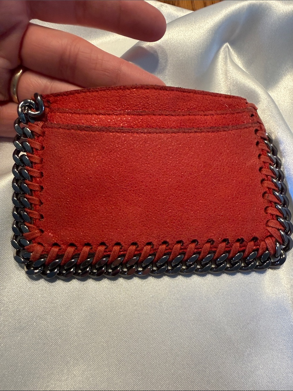 Stella McCartney Red Suede Falabella Card Case with Chain Trim - Picture 6 of 9